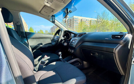KIA Rio III рестайлинг, 2015 год, 890 000 рублей, 9 фотография