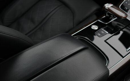 Audi A8, 2016 год, 2 850 000 рублей, 21 фотография