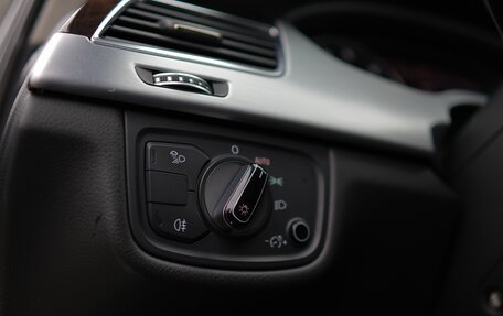 Audi A8, 2016 год, 2 850 000 рублей, 23 фотография