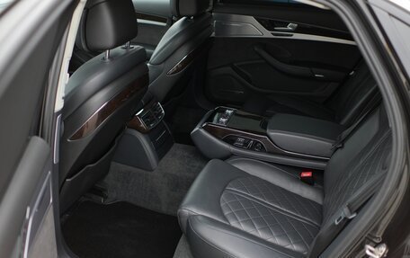 Audi A8, 2016 год, 2 850 000 рублей, 27 фотография