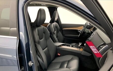 Volvo XC90 II рестайлинг, 2022 год, 5 640 000 рублей, 10 фотография