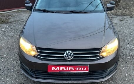 Volkswagen Polo VI (EU Market), 2018 год, 1 100 000 рублей, 1 фотография
