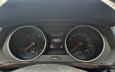Volkswagen Tiguan II, 2018 год, 2 189 000 рублей, 3 фотография