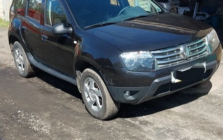 Renault Duster I рестайлинг, 2014 год, 950 000 рублей, 3 фотография