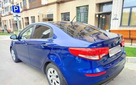 KIA Rio III рестайлинг, 2016 год, 990 000 рублей, 2 фотография