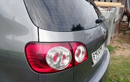 Volkswagen Golf Plus II, 2010 год, 550 000 рублей, 3 фотография