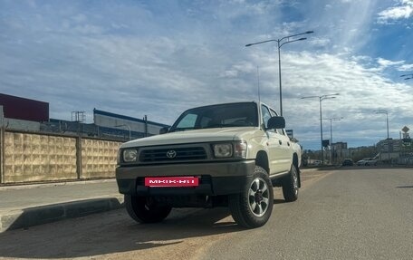 Toyota Hilux VI, 1999 год, 2 500 000 рублей, 2 фотография