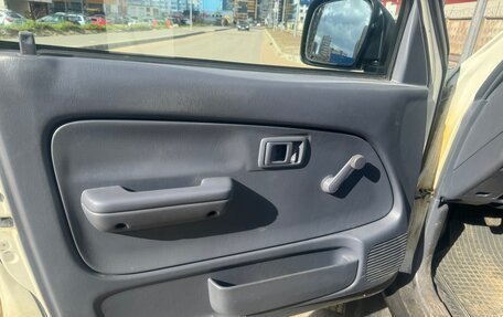 Toyota Hilux VI, 1999 год, 2 500 000 рублей, 21 фотография