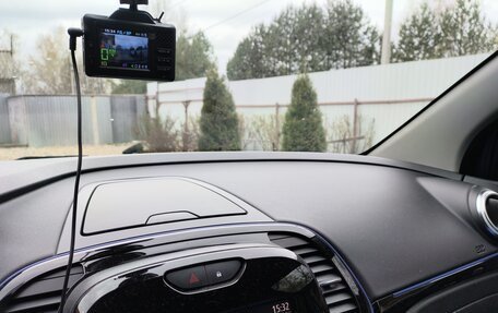 Renault Kaptur I рестайлинг, 2021 год, 2 300 000 рублей, 14 фотография