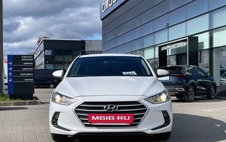 Hyundai Elantra VI рестайлинг, 2016 год, 1 139 000 рублей, 2 фотография