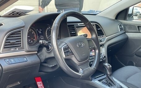 Hyundai Elantra VI рестайлинг, 2016 год, 1 139 000 рублей, 10 фотография
