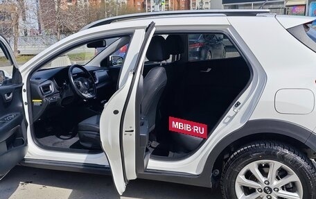 KIA Stonic, 2019 год, 2 050 000 рублей, 9 фотография