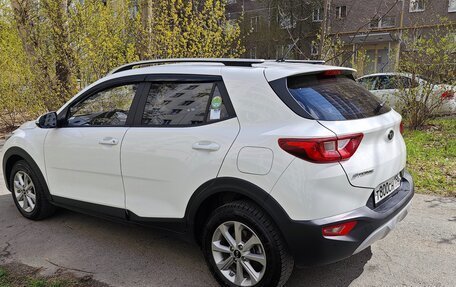 KIA Stonic, 2019 год, 2 050 000 рублей, 26 фотография