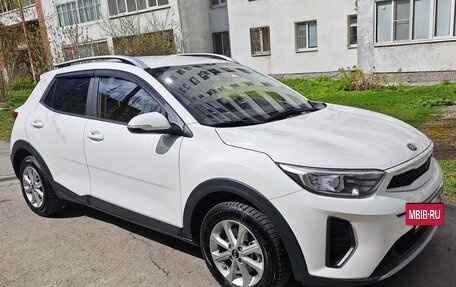 KIA Stonic, 2019 год, 2 050 000 рублей, 22 фотография