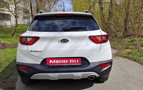 KIA Stonic, 2019 год, 2 050 000 рублей, 19 фотография