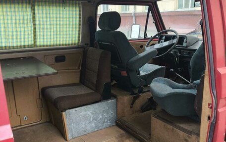 Volkswagen Caravelle T3, 1987 год, 600 000 рублей, 14 фотография