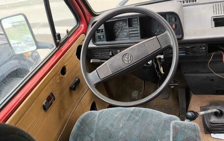 Volkswagen Caravelle T3, 1987 год, 600 000 рублей, 18 фотография