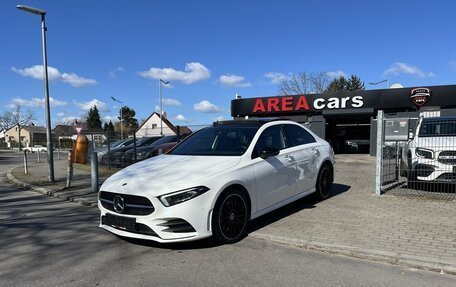 Mercedes-Benz A-Класс, 2022 год, 3 250 000 рублей, 2 фотография