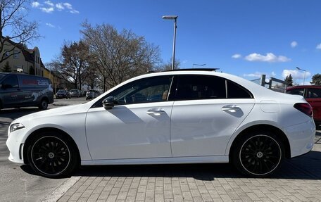 Mercedes-Benz A-Класс, 2022 год, 3 250 000 рублей, 11 фотография