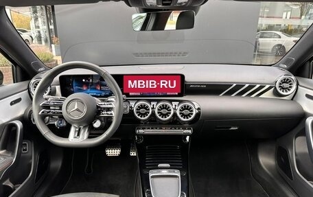 Mercedes-Benz A-Класс AMG, 2024 год, 6 240 000 рублей, 11 фотография