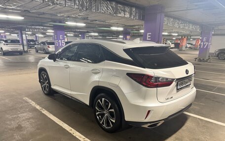 Lexus RX IV рестайлинг, 2018 год, 4 600 000 рублей, 6 фотография