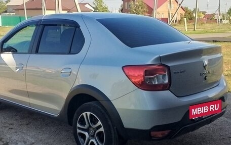 Renault Logan II, 2018 год, 1 060 000 рублей, 5 фотография