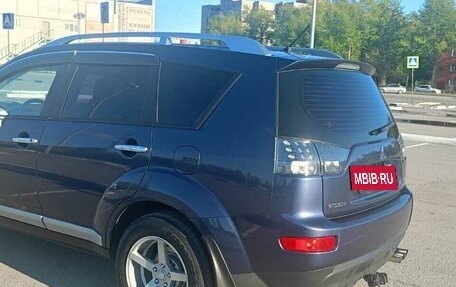 Mitsubishi Outlander III рестайлинг 3, 2008 год, 1 150 000 рублей, 4 фотография