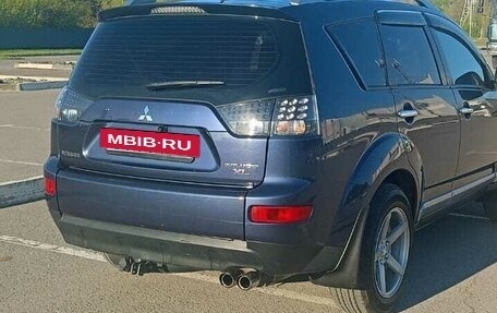 Mitsubishi Outlander III рестайлинг 3, 2008 год, 1 150 000 рублей, 6 фотография