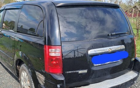 Chrysler Town & Country V рестайлинг, 2007 год, 850 000 рублей, 3 фотография