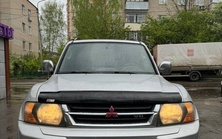 Mitsubishi Montero III, 2001 год, 440 000 рублей, 2 фотография