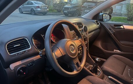 Volkswagen Golf VI, 2010 год, 550 000 рублей, 25 фотография