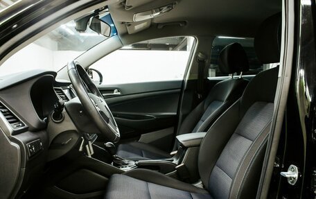 Hyundai Tucson III, 2018 год, 2 100 000 рублей, 12 фотография