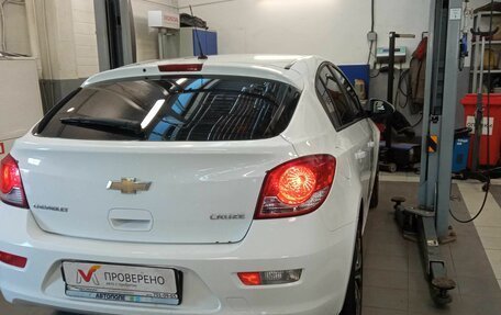 Chevrolet Cruze II, 2012 год, 690 000 рублей, 3 фотография