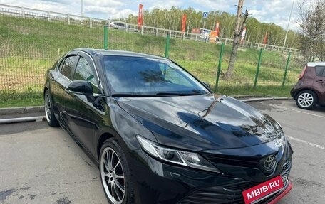 Toyota Camry, 2020 год, 2 597 000 рублей, 3 фотография