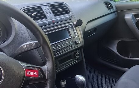 Volkswagen Polo VI (EU Market), 2015 год, 800 000 рублей, 8 фотография