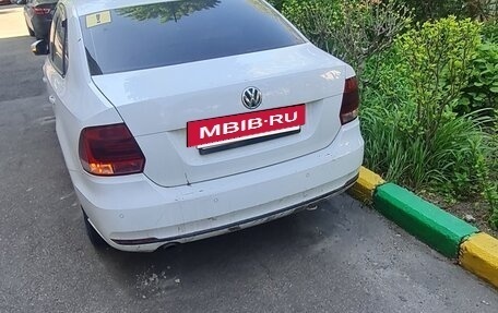 Volkswagen Polo VI (EU Market), 2015 год, 800 000 рублей, 6 фотография