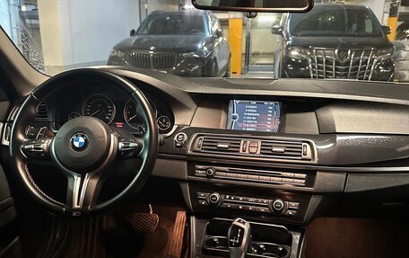 BMW 5 серия, 2011 год, 1 990 000 рублей, 12 фотография
