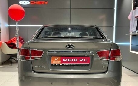 KIA Forte II, 2010 год, 865 000 рублей, 6 фотография
