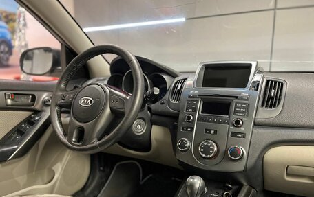 KIA Forte II, 2010 год, 865 000 рублей, 26 фотография