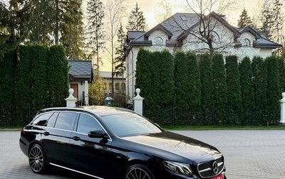 Mercedes-Benz E-Класс, 2019 год, 4 100 000 рублей, 1 фотография