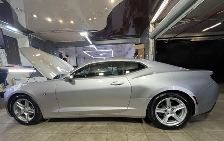 Chevrolet Camaro VI, 2017 год, 3 100 000 рублей, 2 фотография