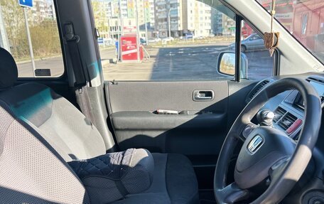 Honda Mobilio Spike I рестайлинг, 2003 год, 395 000 рублей, 18 фотография