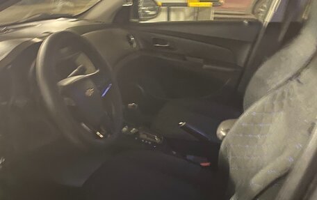 Chevrolet Cruze II, 2011 год, 715 000 рублей, 6 фотография