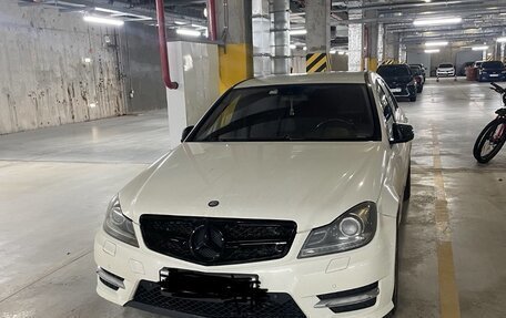 Mercedes-Benz C-Класс, 2011 год, 1 550 000 рублей, 3 фотография