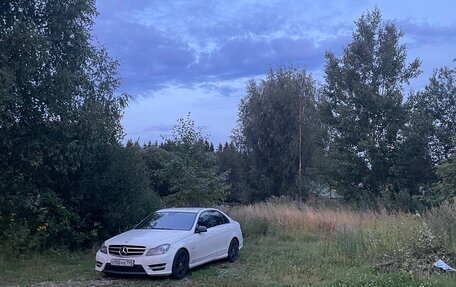 Mercedes-Benz C-Класс, 2011 год, 1 550 000 рублей, 6 фотография