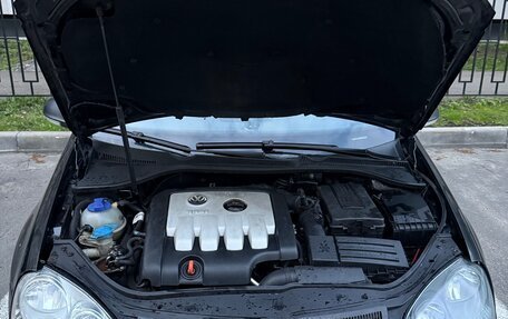 Volkswagen Golf V, 2004 год, 600 000 рублей, 6 фотография
