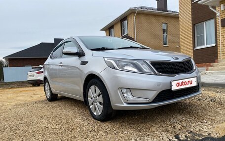 KIA Rio III рестайлинг, 2013 год, 895 000 рублей, 2 фотография