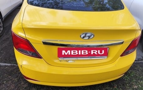 Hyundai Solaris II рестайлинг, 2015 год, 785 000 рублей, 6 фотография