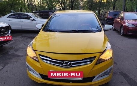 Hyundai Solaris II рестайлинг, 2015 год, 785 000 рублей, 4 фотография