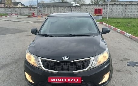 KIA Rio III рестайлинг, 2012 год, 880 000 рублей, 18 фотография